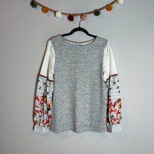 🔆 Amazon grey patterned sleeve top